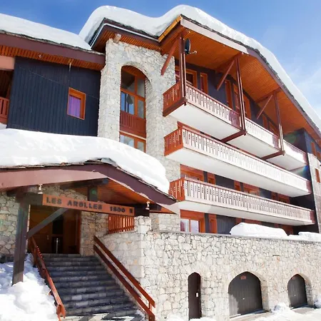 Vvf Villages Les Arolles à 1800 * La Plagne
